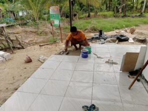 Rehabilitasi Mushola Darul Istiqomah Mendekati Selesai, Pengecatan dan Pintu Menunggu